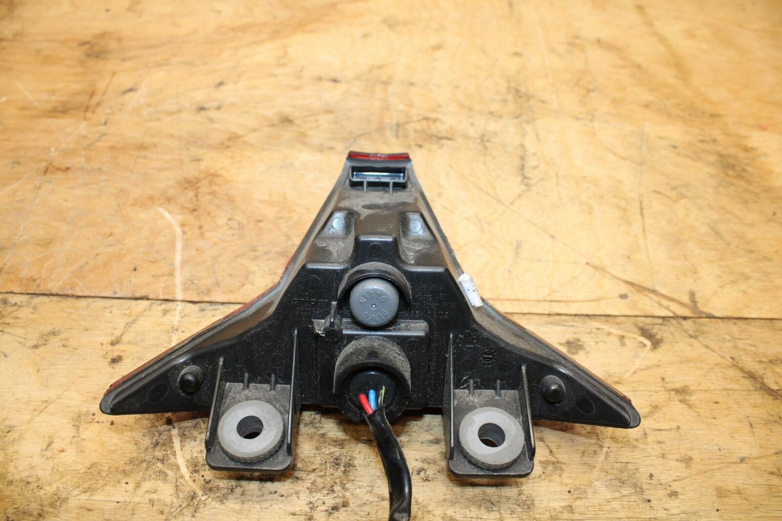 18-22 KAWASAKI NINJA 400 EX400 ABS REAR TAIL TAILLIGHT BACK BRAKE LIGHT BB334