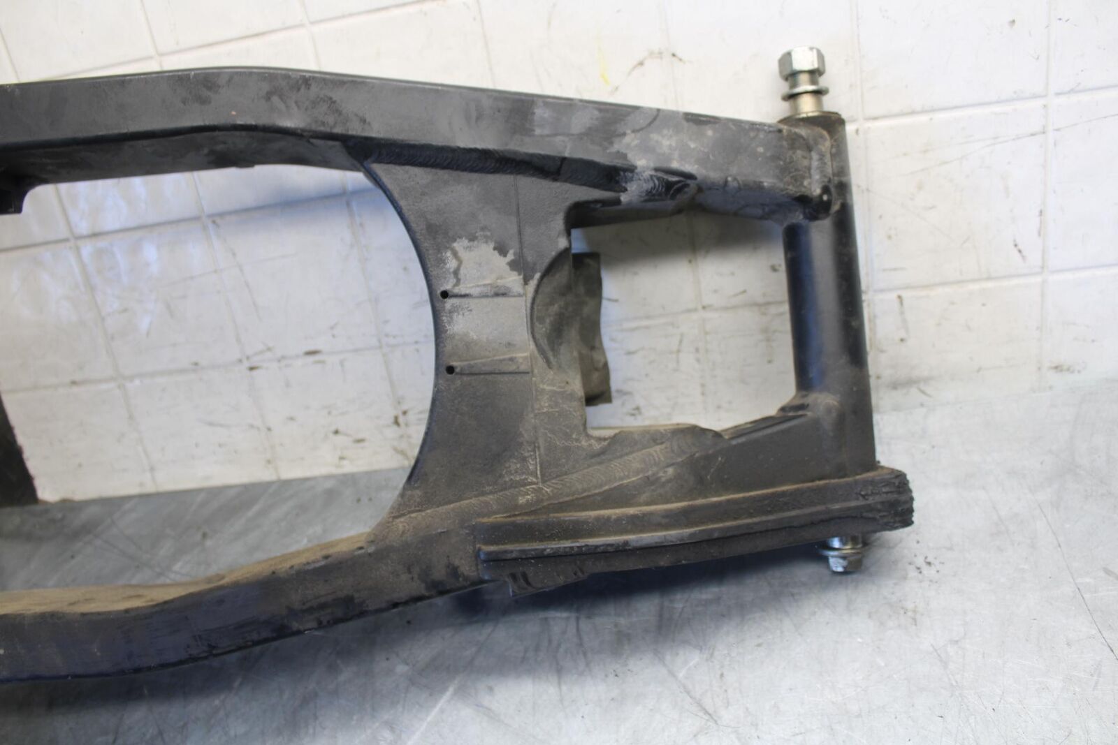 2016 Suzuki Bandit  GSF1250SA ABS REAR SWINGARM BACK SUSPENSION SWING ARM  BB509