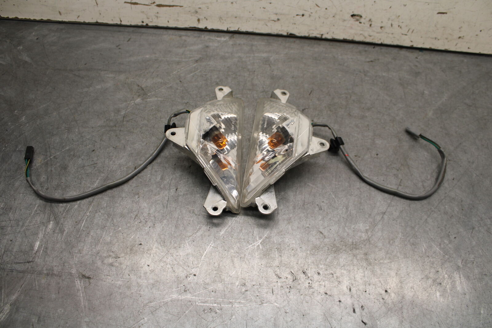 13-18 KAWASAKI NINJA ZX6R FRONT LEFT RIGHT TURN SIGNALS LIGHT INDICATORS BB666