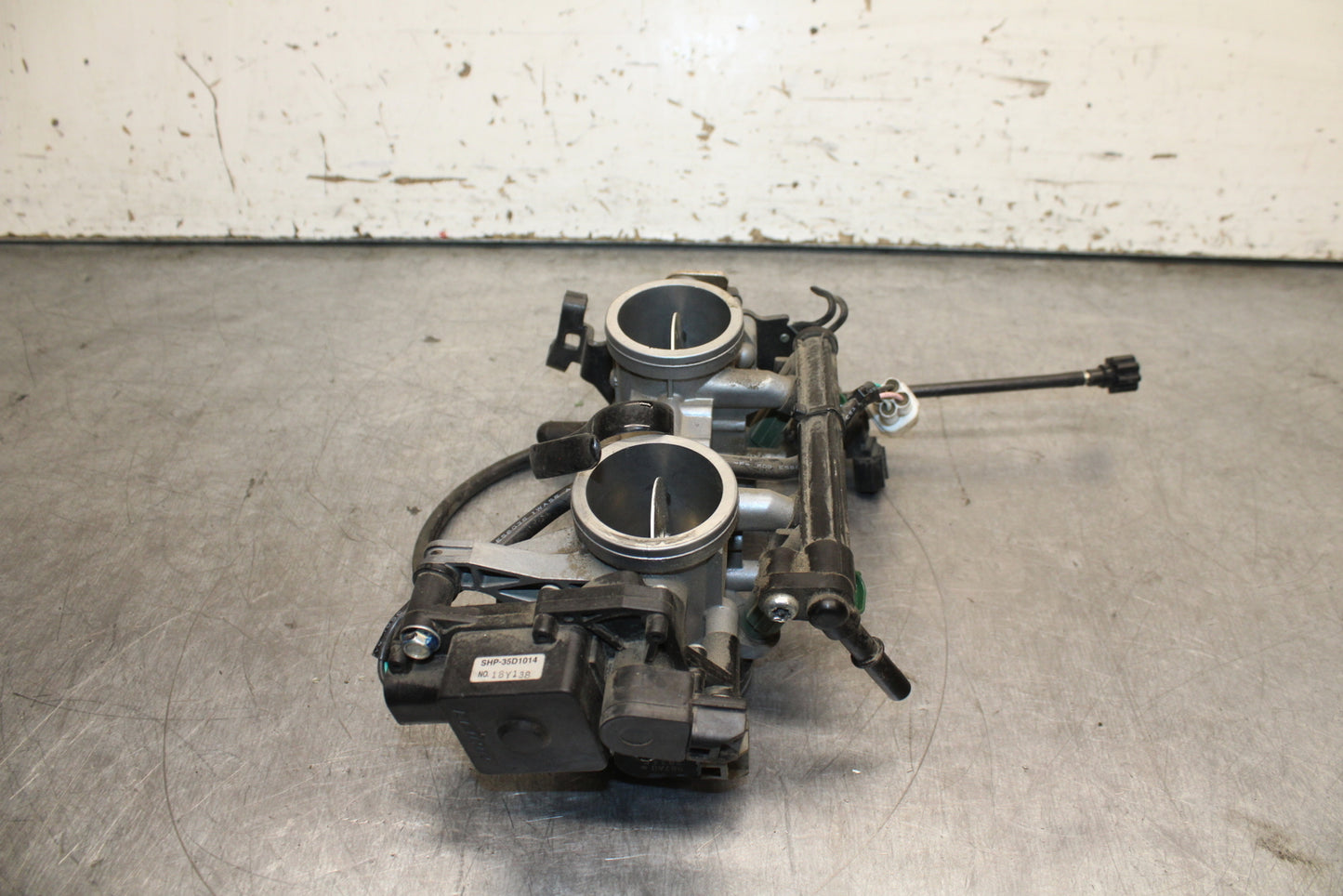 14-15 KAWASAKI NINJA 650 EX650F ABS MAIN FUEL INJECTORS / THROTTLE BODIES BB741