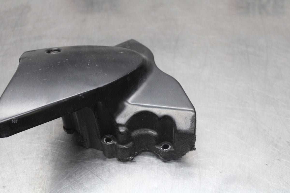 23 KAWASAKI Z900RS ENGINE SPROCKET COVER BB935