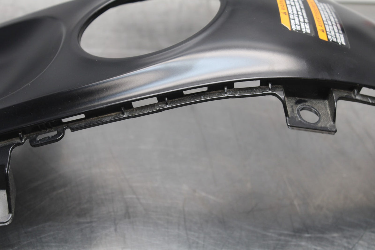 22-25 YAMAHA YZF R7 CENTER GAS TANK FUEL CELL PANEL COVER TRIM COWL BB769-B