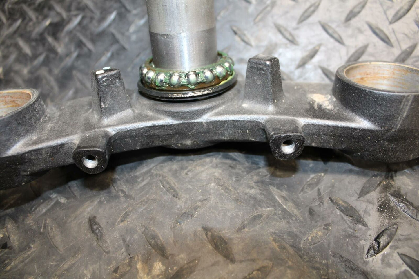 12-17 KAWASAKI NINJA 650 FRONT FORKS CLAMP LOWER TRIPLE TREE STEM BB211