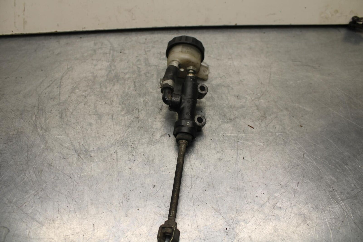 1985 Kawasaki Ninja 900R ZX900A REAR BACK BRAKE MASTER CYLINDER BB84