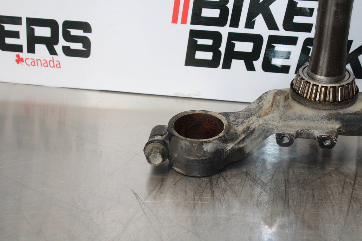 96-07 YAMAHA YZF600R FRONT FORKS CLAMP LOWER TRIPLE TREE STEM BB158