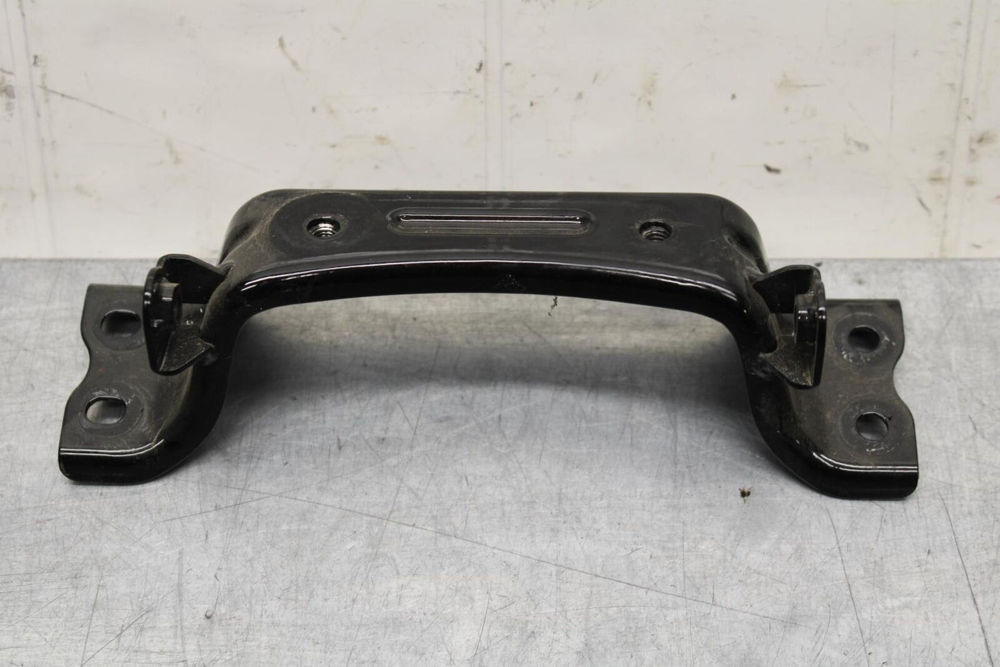 20 KAWASAKI Z400 ER400 ABS GAS TANK FUEL CELL RESERVOIR BRACKET MOUNT BB586