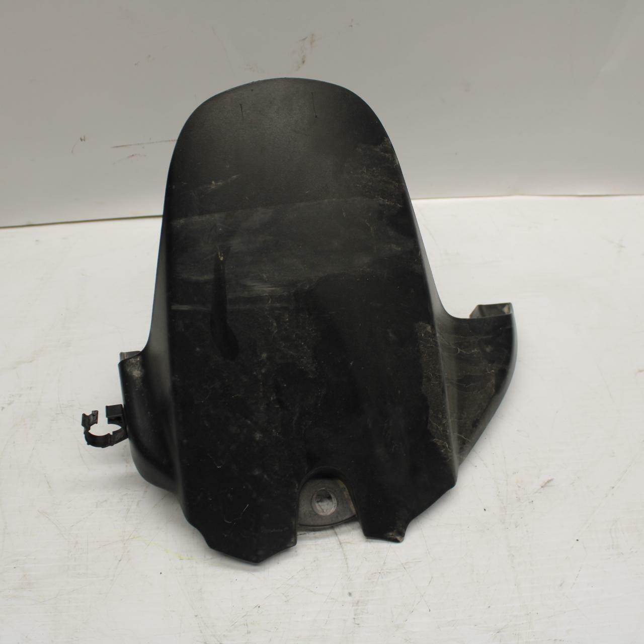 08-09 SUZUKI GSXR600 REAR BACK WHEEL TIRE HUGGER FENDER 63112-37H00-019 BB262