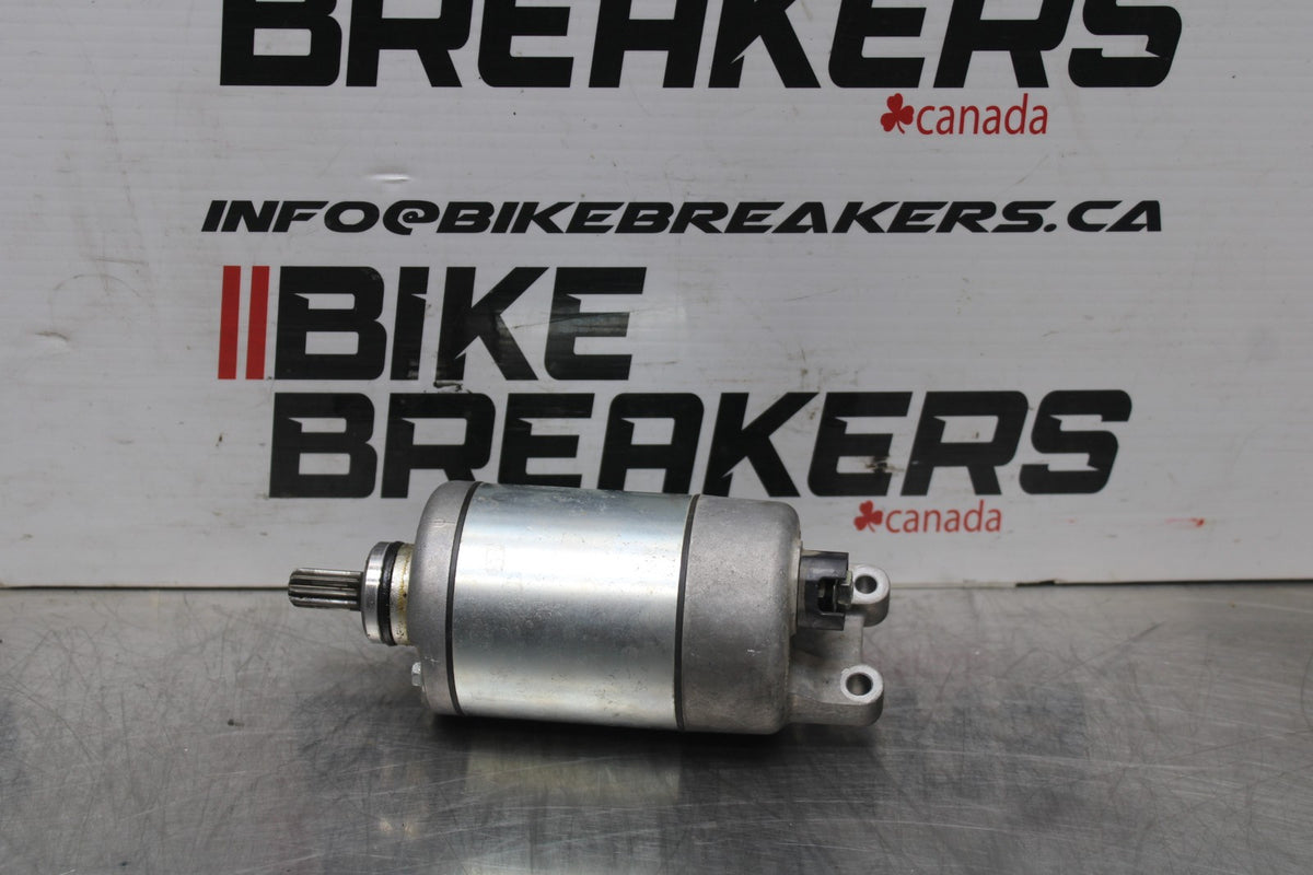 16 YAMAHA XSR900 ENGINE STARTING STARTER MOTOR -DC 12V BB786