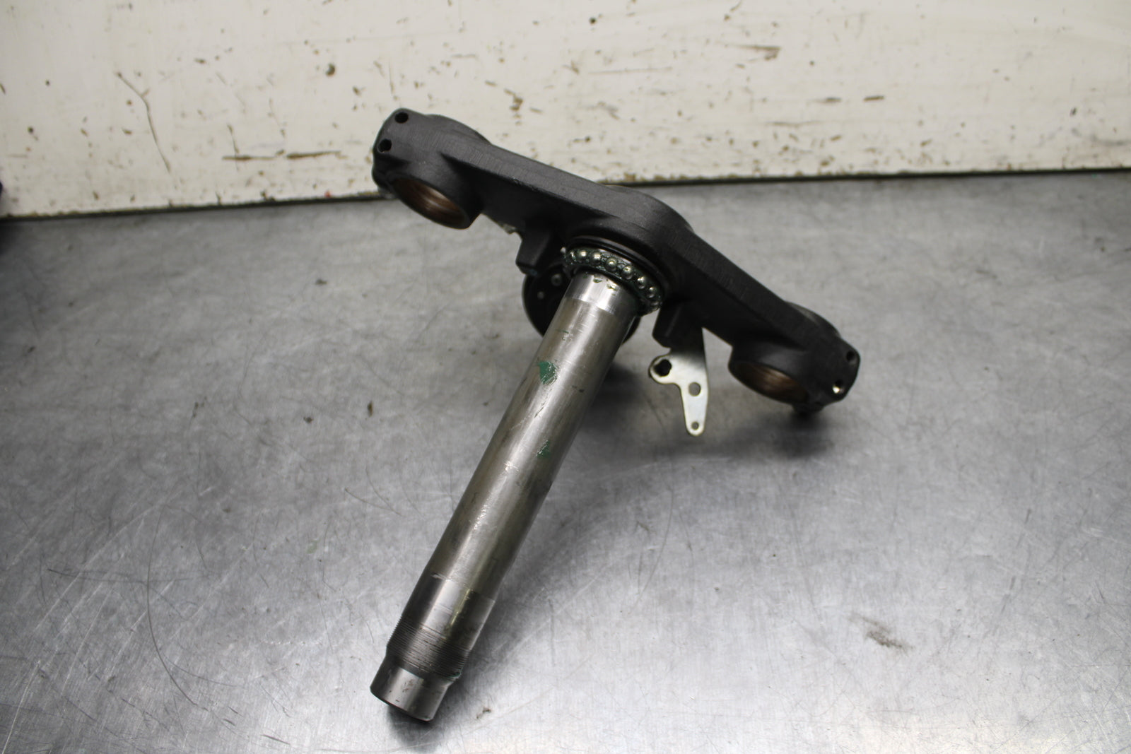 14-15 KAWASAKI NINJA 650 EX650F ABS FRONT CLAMP LOWER TRIPLE TREE STEM BB741