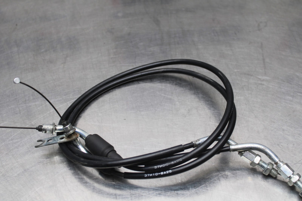 08-10 SUZUKI GSXR 600 THROTTLE CABLES LINES BB835