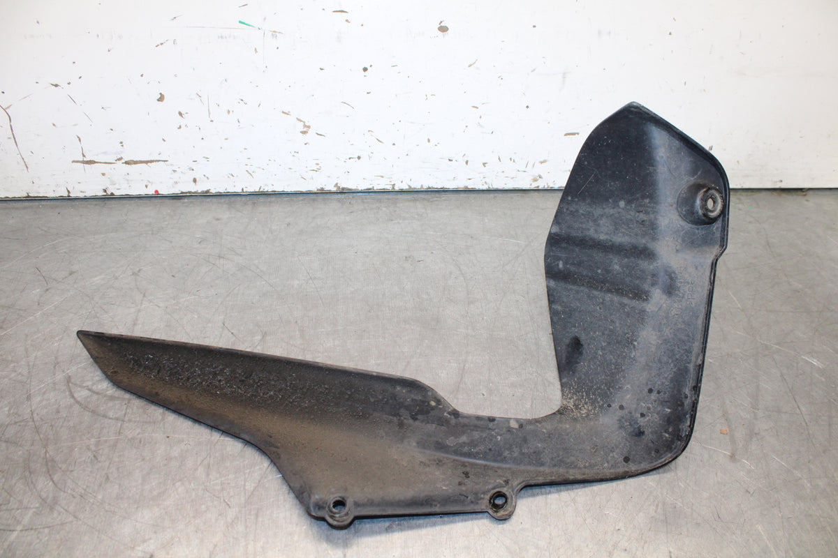 12-17 KAWASAKI ER-6N Z650 REAR BACK DRIVE CHAIN GUARD COVER SHIELD BB709