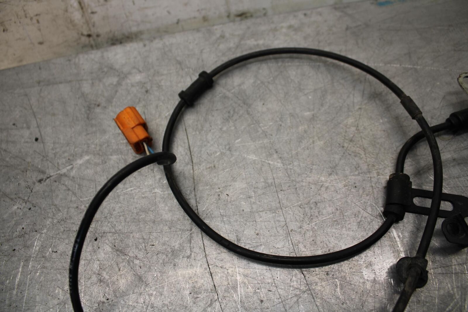 2016 Honda CBR1000RR FRONT ABS BRAKE SENSOR BB530