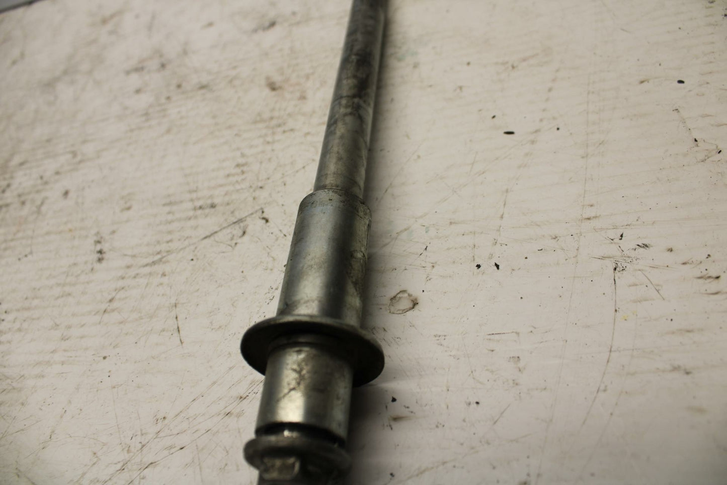 99-02 SUZUKI SV650S FRONT WHEEL RIM AXLE PIVOT BOLT BB299