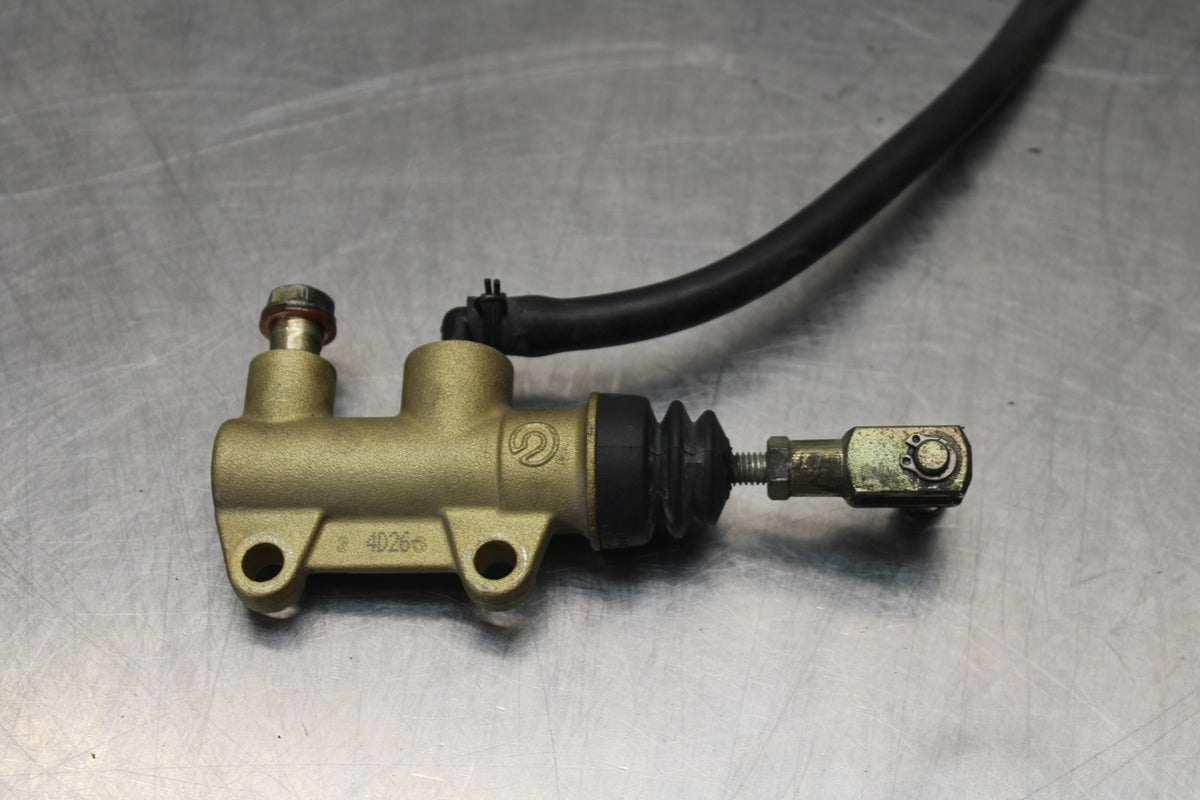 05 DUCATI SUPERSPORT 800 REAR BACK BRAKE MASTER CYLINDER W RESERVOIR BB913
