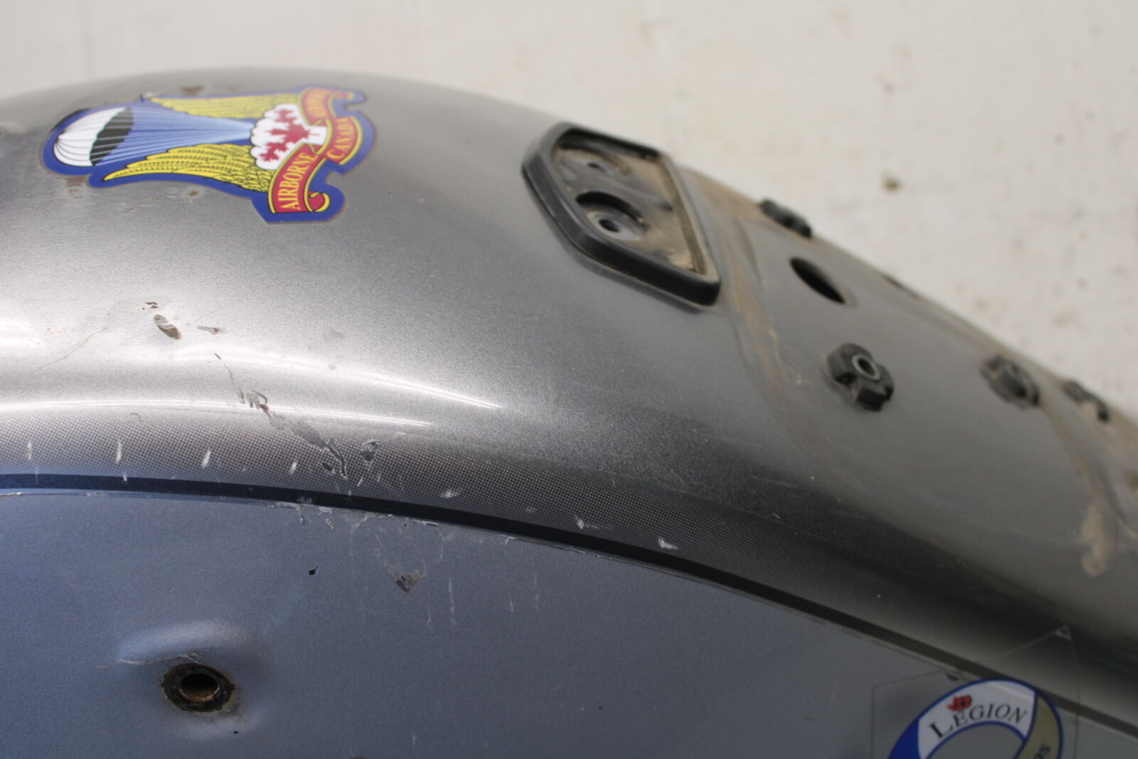 05-09 SUZUKI BOULEVARD C90 REAR BACK WHEEL FENDER MUD GUARD BB692