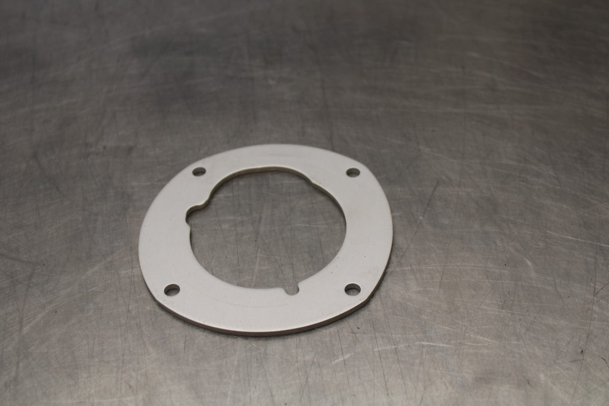 17 YAMAHA YZF R6 FUEL PUMP GAS PETROL SENDER BRACKET MOUNT BB922