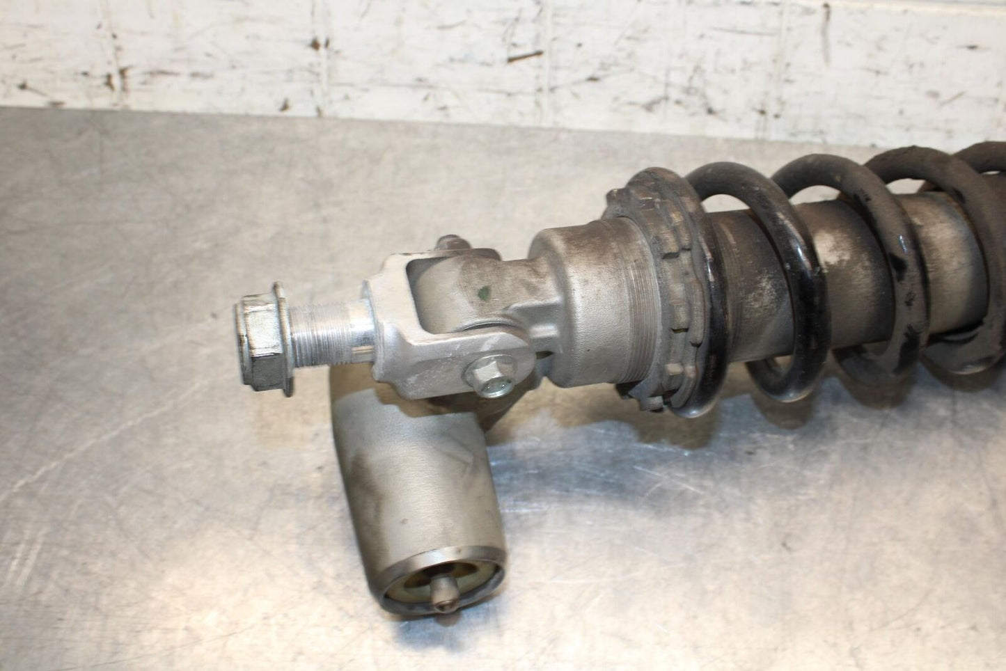 2001 Suzuki GSXR750 REAR BACK SHOCK ABSORBER SUSPENSION BB553