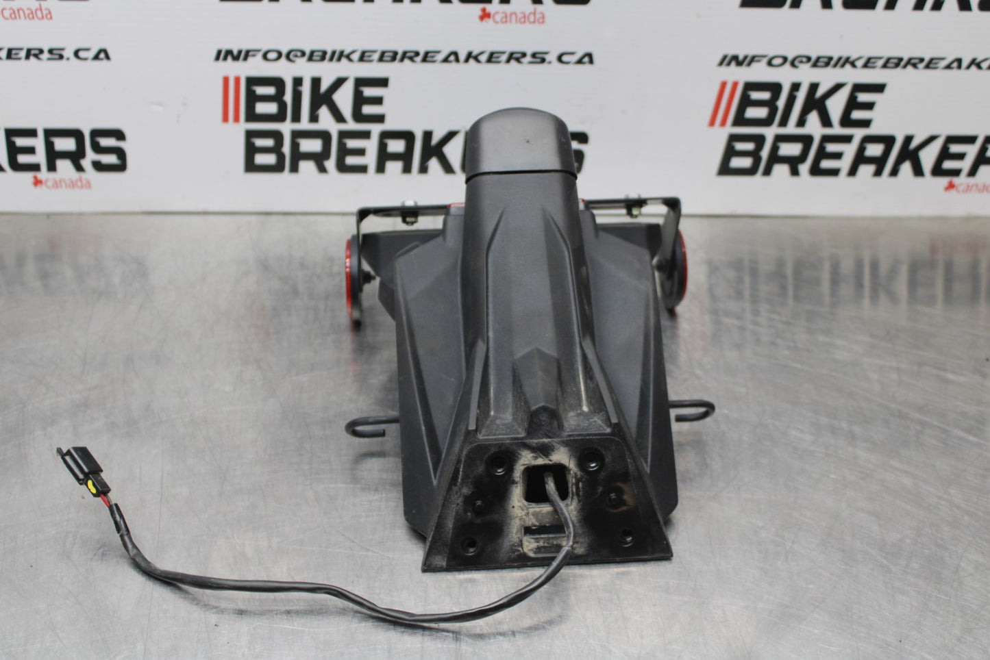 13-17 KAWASAKI NINJA 300 EX300 ABS REAR BACK FENDER MUD GUARD BB187