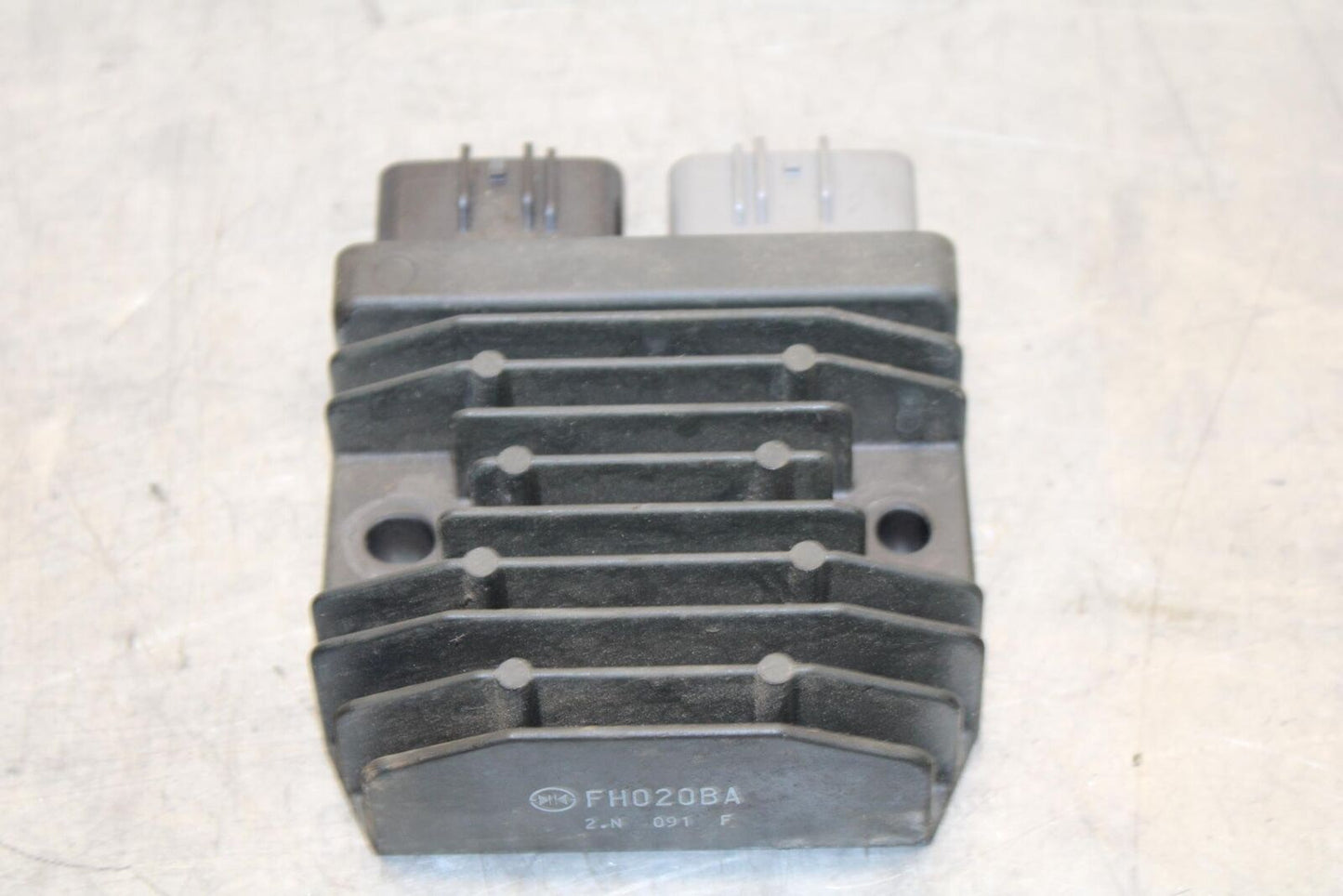 2012 Kawasaki Ninja ZX14R ZX1400E RECTIFIER VOLTAGE REGULATOR BB60