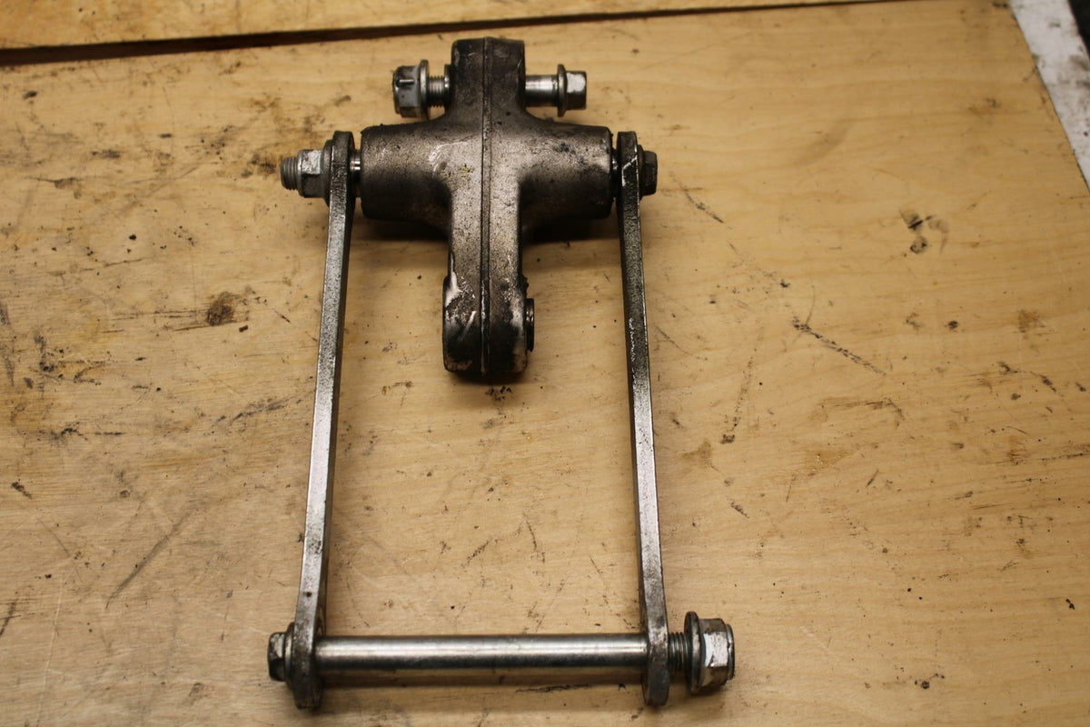 07-12 SUZUKI BANDIT 650S REAR DOGBONE SHOCK LINKAGE LINK BB328