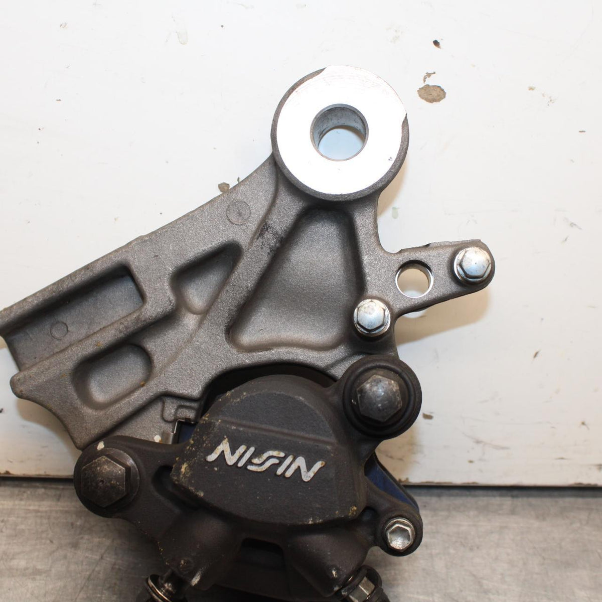 2014 Honda CB500F ABS REAR BACK BRAKE CALIPER W MOUNT BRACKET BB102