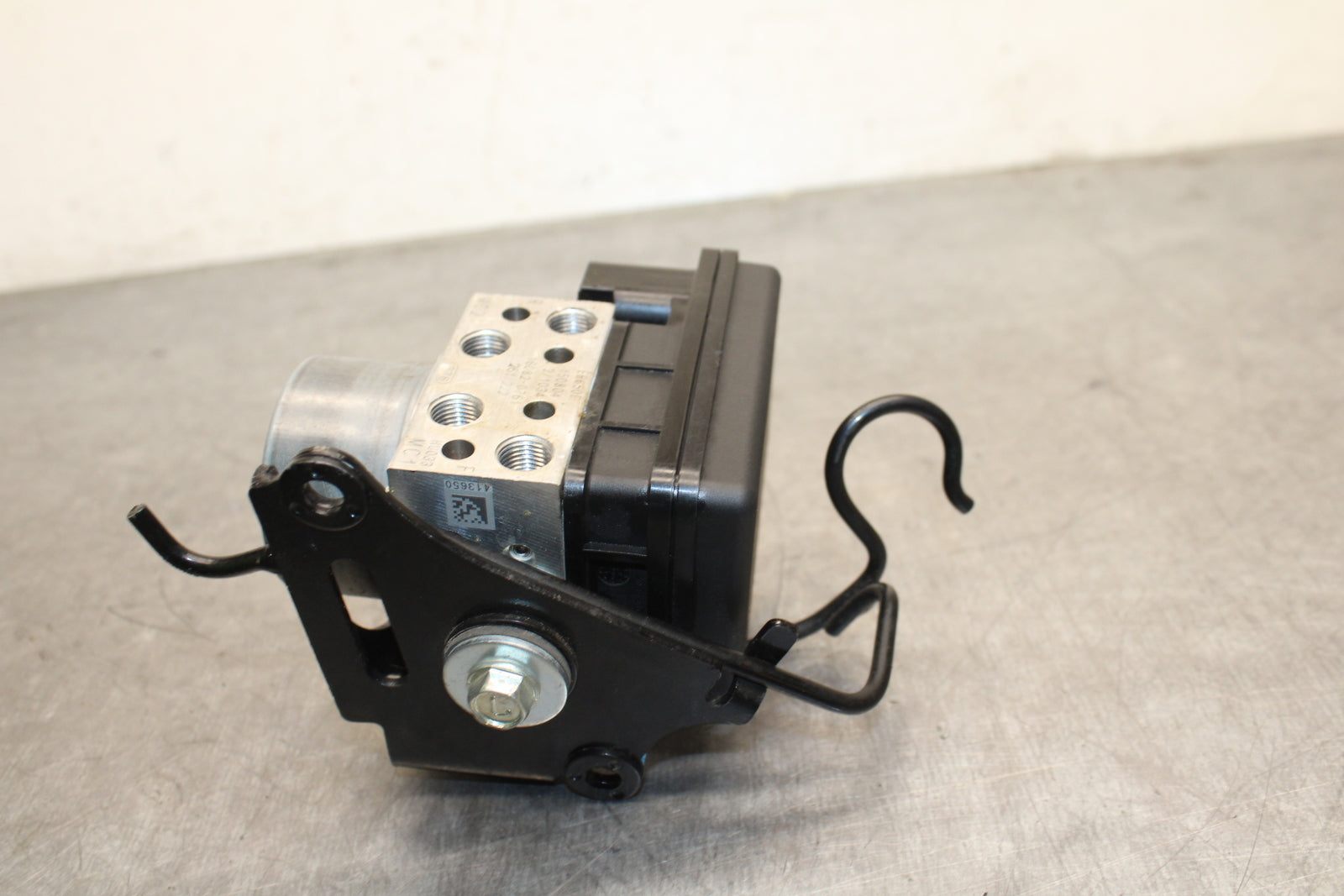 12-17 KAWASAKI NINJA 650 ABS PUMP UNIT MODULE BB129