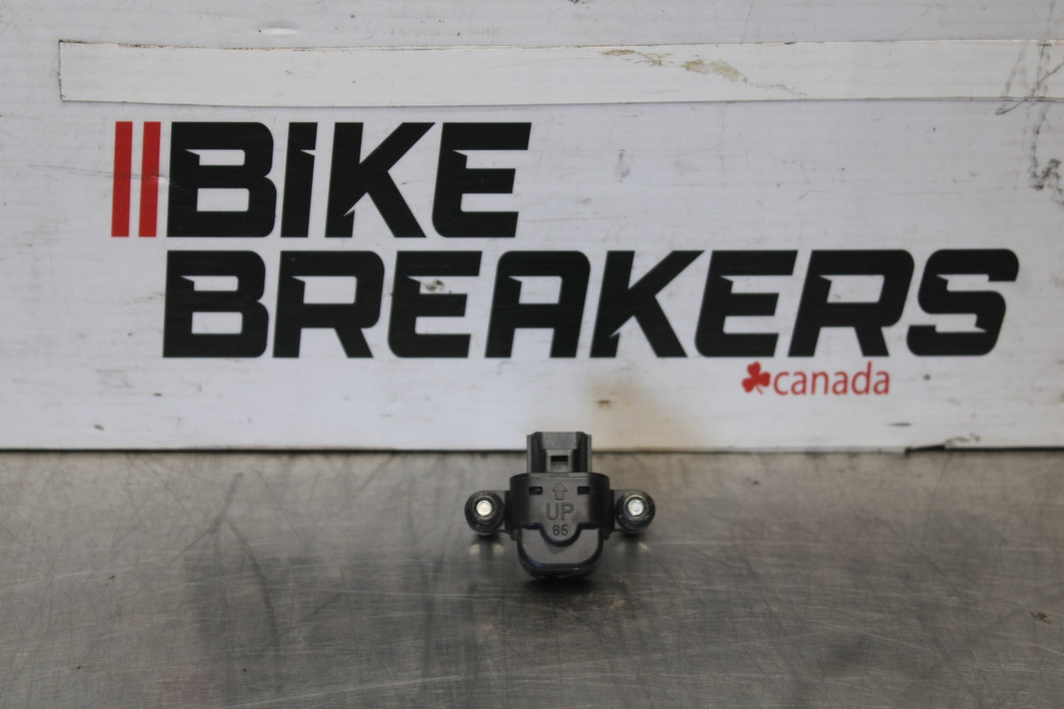 24 KAWASAKI NINJA ZX6R ZX636 ABS 40TH ANNIVERSARY TIP OVER ANGLE SENSOR BB911