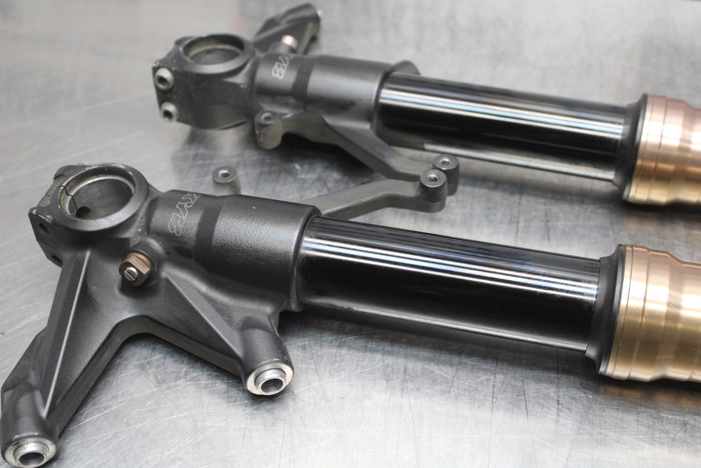 08 KAWASAKI NINJA ZX10R FRONT FORKS SHOCK SUSPENSION SET PAIR BB201