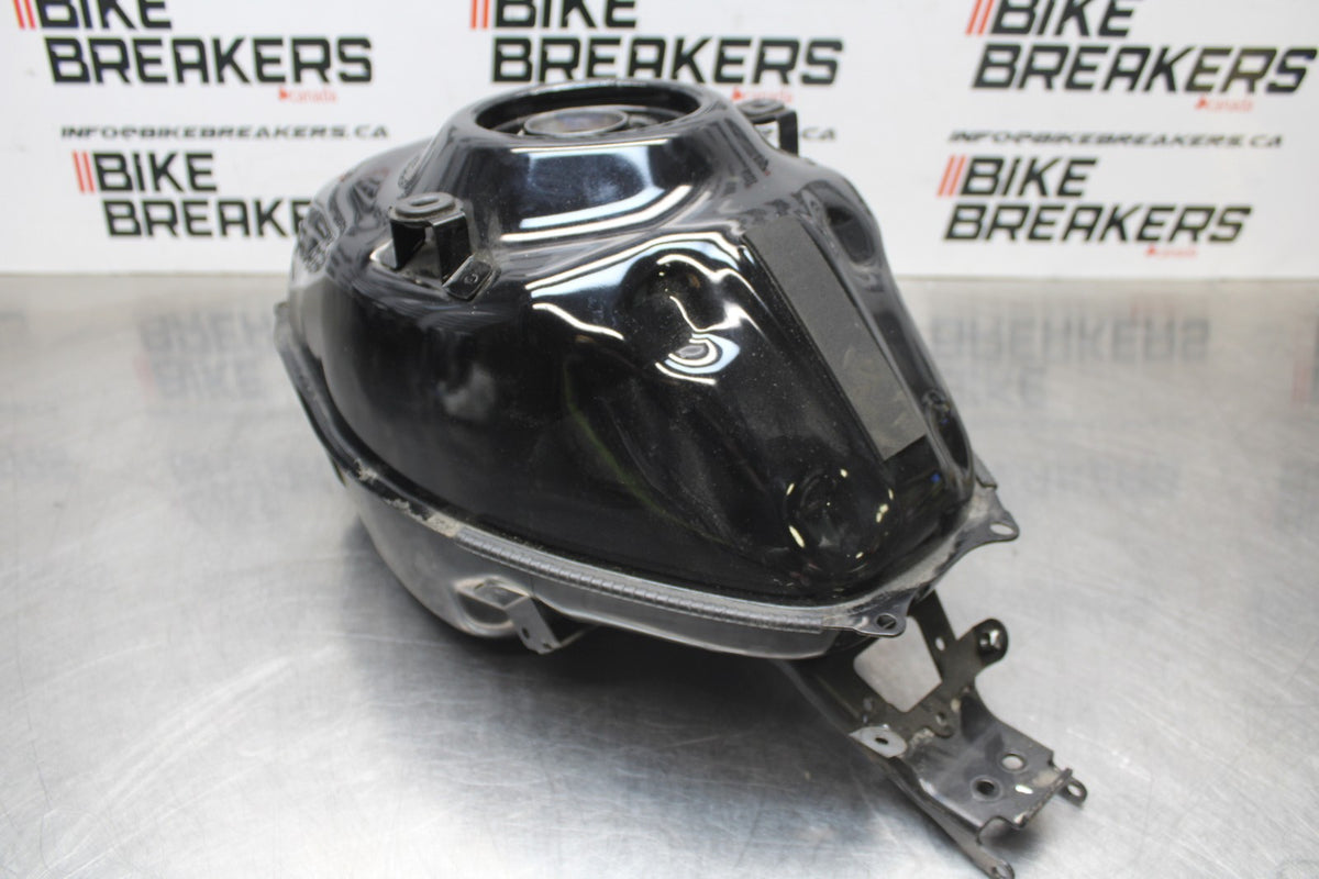 17-18 YAMAHA YZF R3 GAS TANK FUEL CELL PETROL RESERVOIR BB788