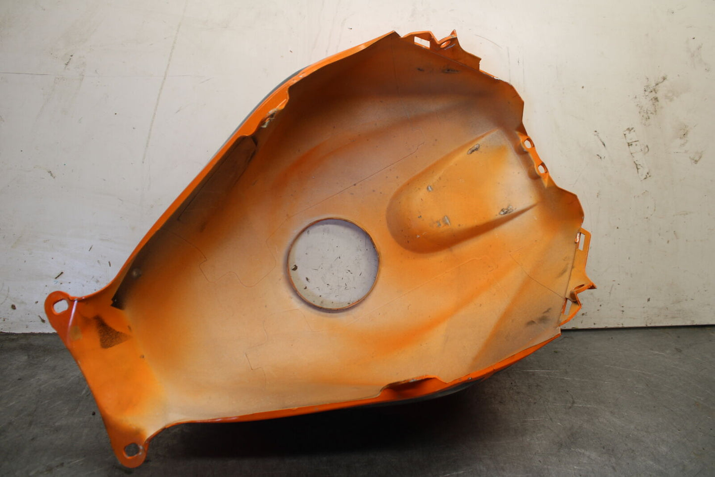 05-06 HONDA CBR600RR GAS TANK FUEL COVER FAIRING COWL 83150-MEE-A10ZA  BB689