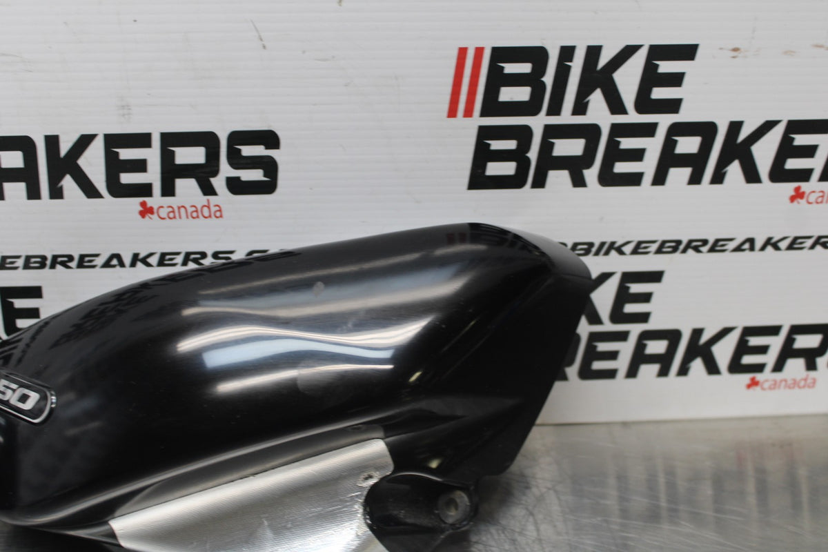 15 SUZUKI BOULEVARD C50 SIDE COVER PANEL COWL FAIRING SET PAIR BB775