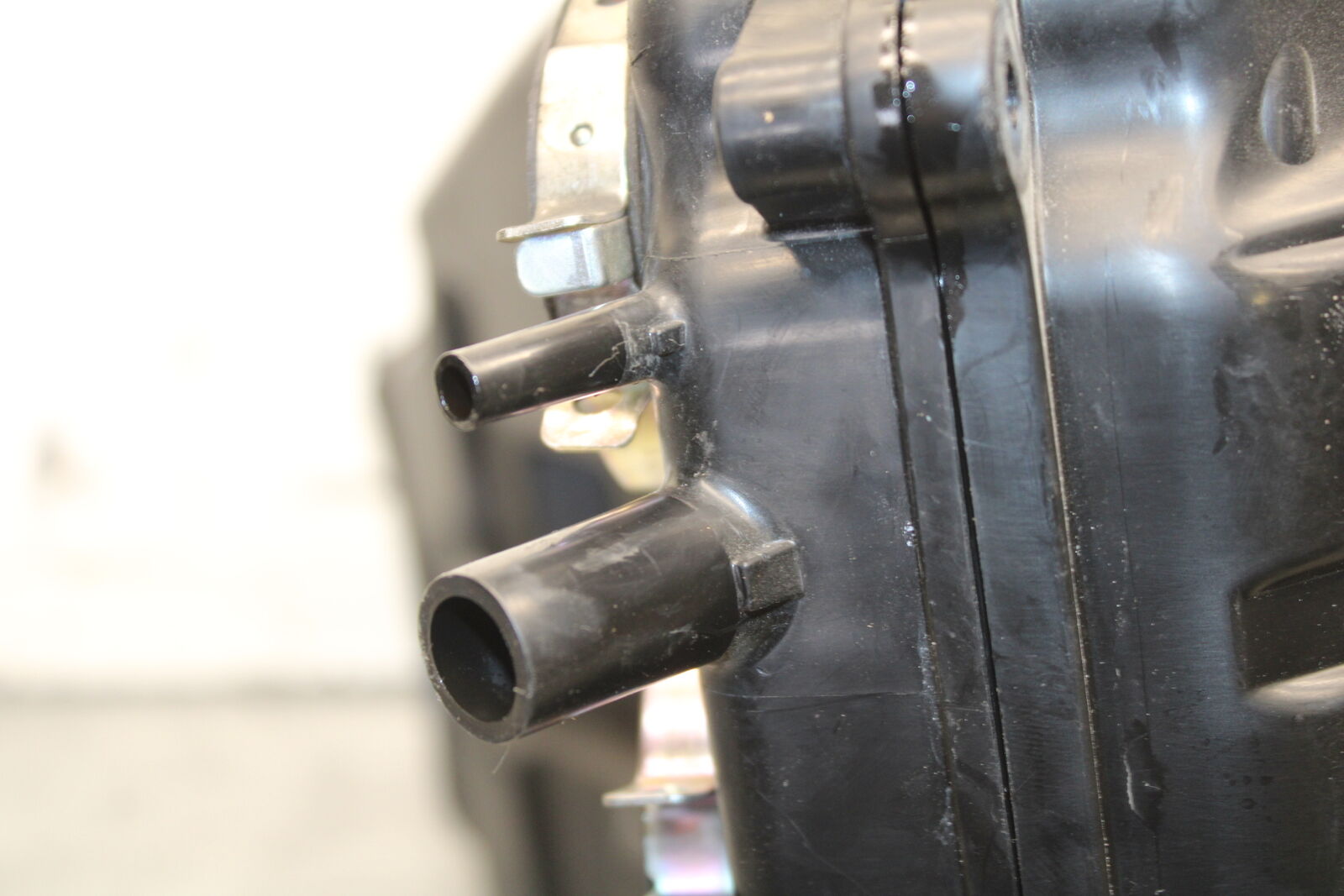 13-18 KAWASAKI NINJA ZX6R AIRBOX AIR INTAKE FILTER BOX 11010-0893 BB666