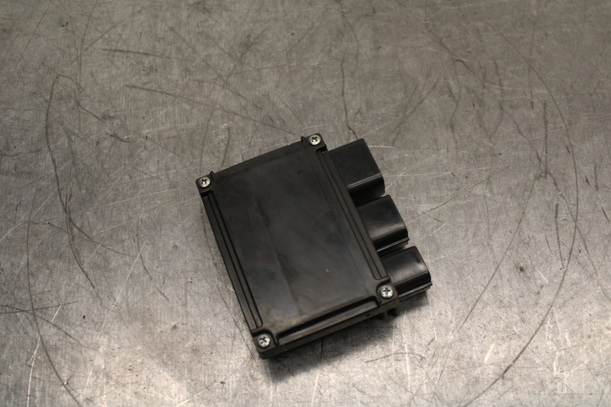 19-22 KAWASAKI Z400 RELAY ASSEMBLY FUSE BOX BB738