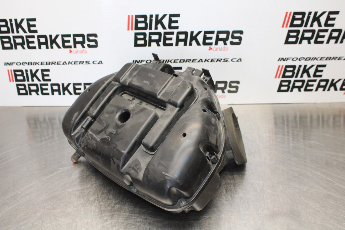 06-07 SUZUKI GSXR 600 AIRBOX AIR INTAKE FILTER BOX BB170