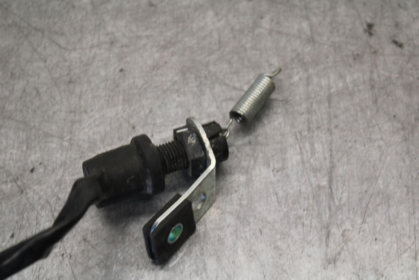 08-16 YAMAHA YZF R6 REAR BACK BRAKE SENSOR 13S-82530-00-00 BB665