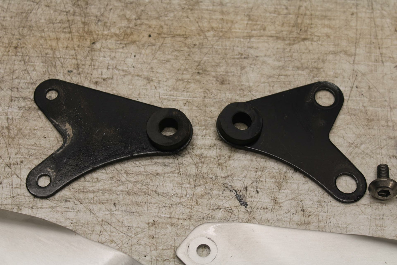 17-20 KAWASAKI NINJA 650 RIGHT LEFT REARSET REAR SET HEEL GUARD COVERS BB364 