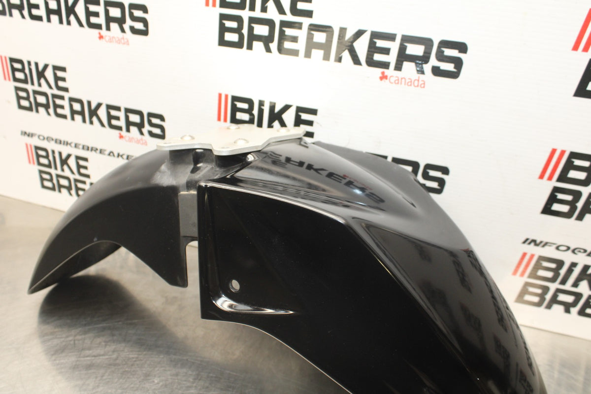 15 SUZUKI GW250F FRONT WHEEL FENDER COWL FAIRING BB789
