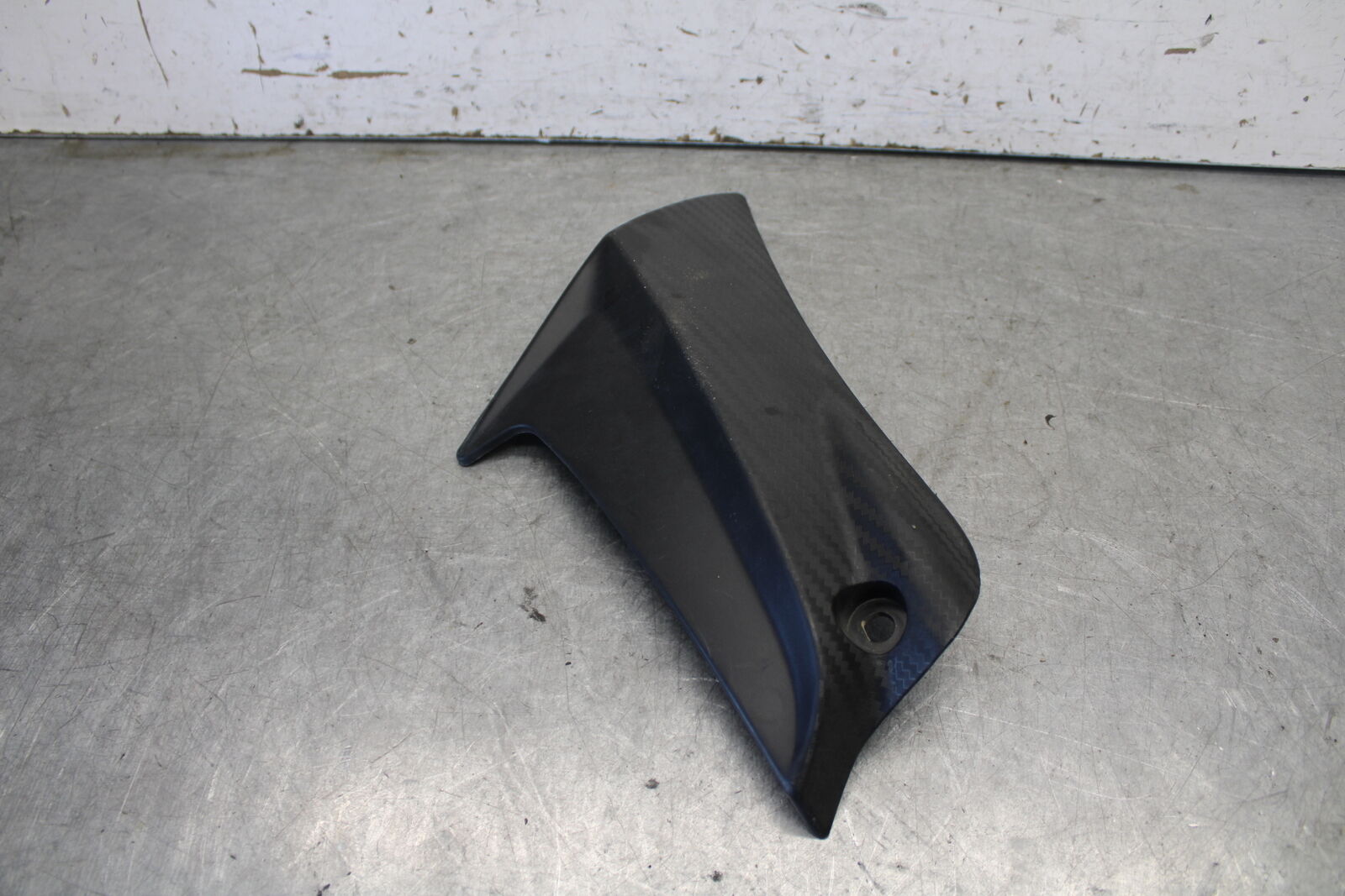 11-24 SUZUKI GSXR750 LEFT FRAME SIDE COVER COWL PANEL TRIM  BB687