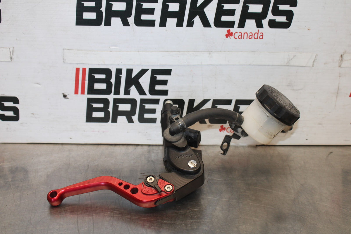 07-08 KAWASAKI NINJA ZX6R FRONT BRAKE MASTER CYLINDER w/ PAZZO LEVER BB937