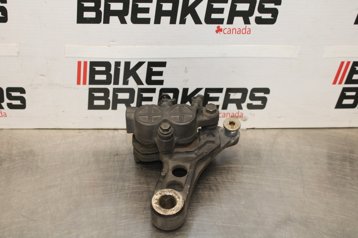 84 HONDA INTERCEPTOR 1000 VF1000F REAR BACK BRAKE CALIPER W MOUNT BRACKET BB878
