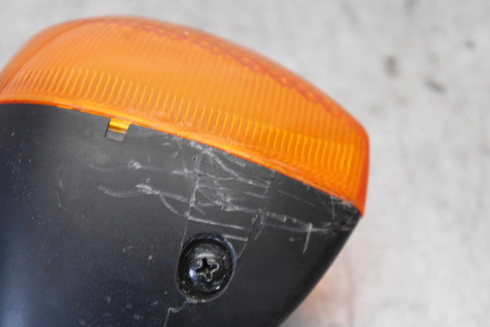 08-16 YAMAHA YZF R6 LEFT FRONT TURN SIGNAL LIGHT INDICATOR 5PW-83310-10-00 BB665