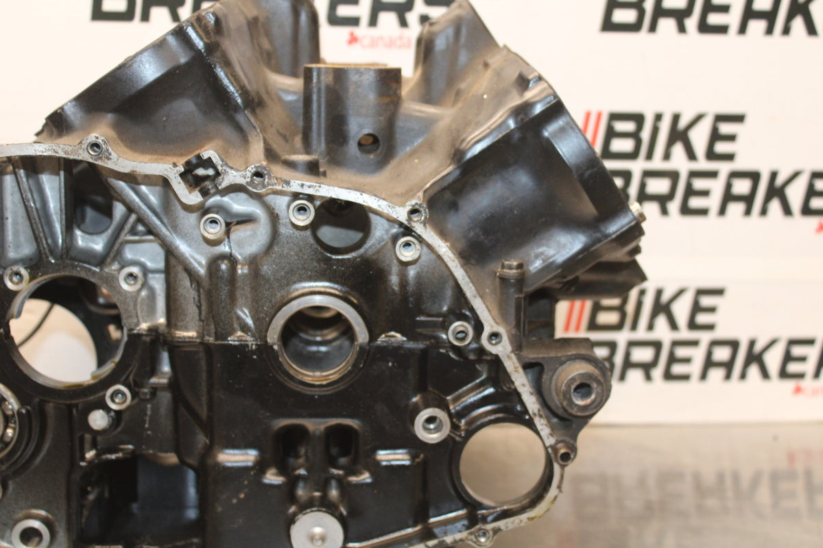 84 HONDA INTERCEPTOR 1000 VF1000F ENGINE MOTOR CRANKCASE CRANK CASES BLOCK BB878