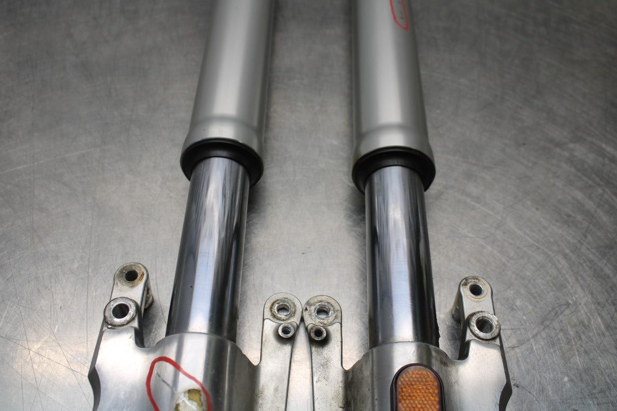 05 TRIUMPH ROCKET III FRONT FORKS SHOCK SUSPENSION SET PAIR BB186