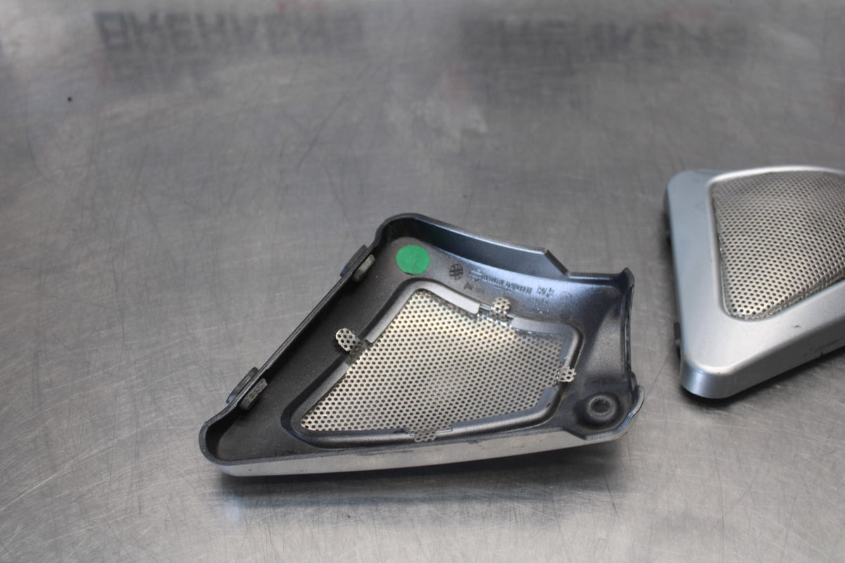 09-17 HARLEY-DAVIDSON V-ROD FRAME COVER COWL SET PAIR BB886