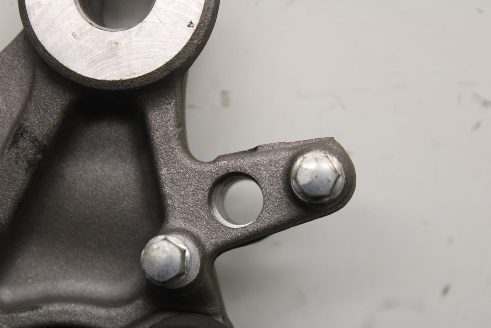 2014 Honda CB500F ABS REAR BACK BRAKE CALIPER W MOUNT BRACKET BB102