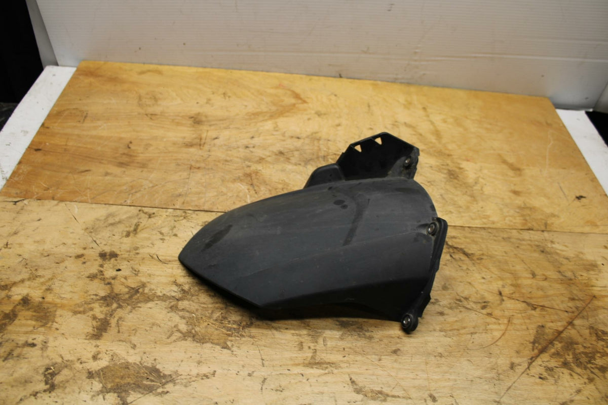 07-08 YAMAHA YZF R1 REAR BACK WHEEL TIRE HUGGER FENDER BB333