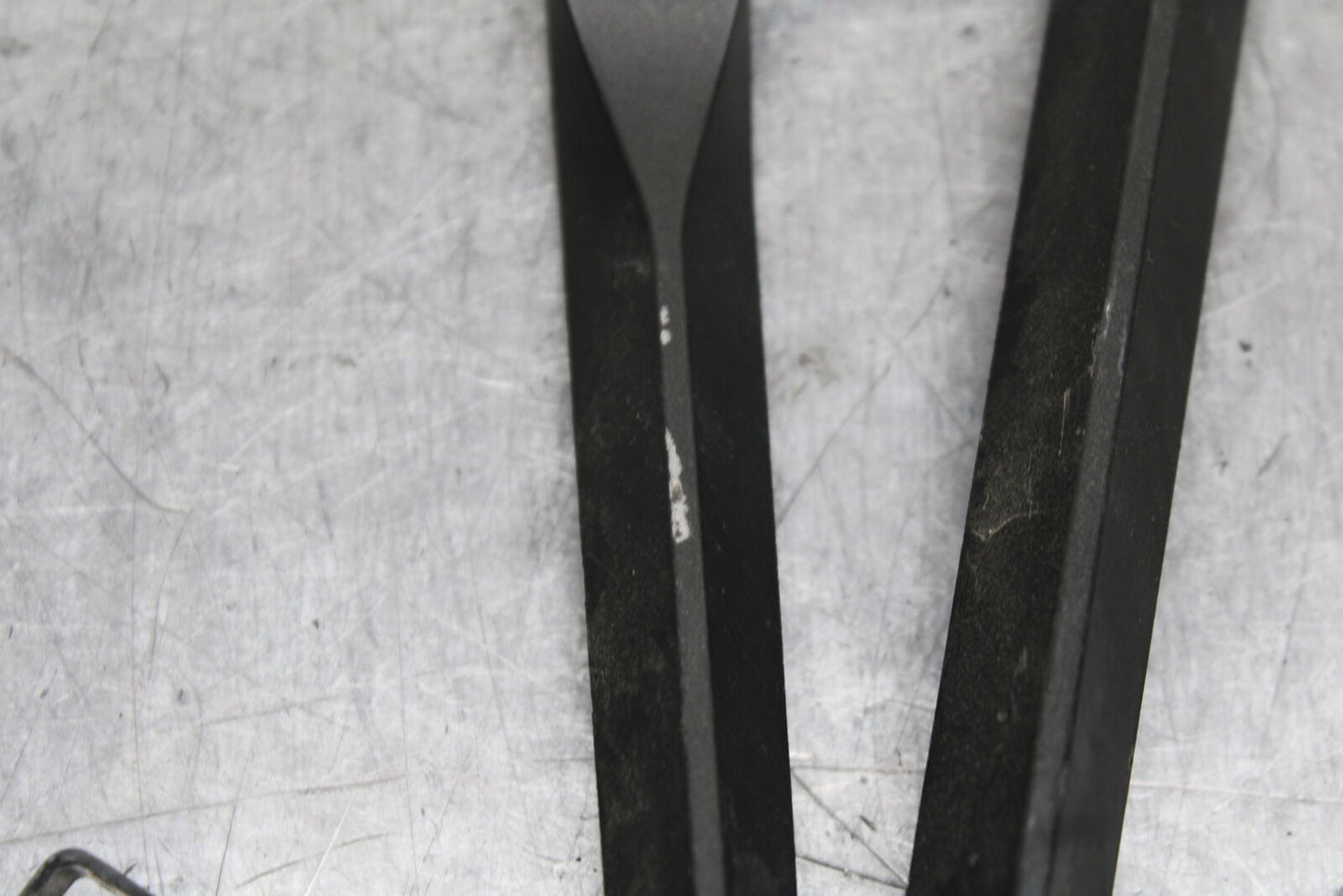 12-13 KAWASAKI Z1000 REAR BACK PASSENGER PEG SET PAIR BB743