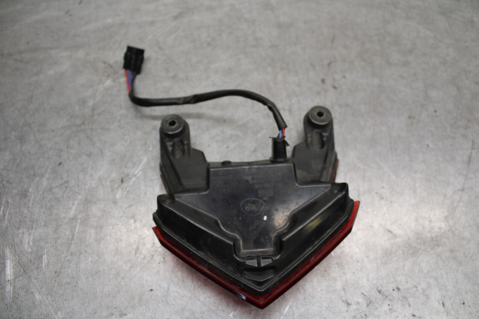 13-18 KAWASAKI NINJA ZX6R REAR TAIL TAILLIGHT BACK BRAKE LIGHT 23025-0345 BB666