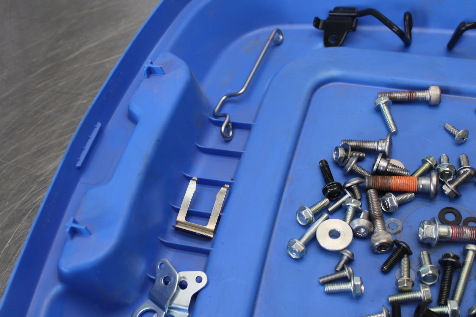 23-24 KAWASAKI NINJA ZX14R MOUNTING BOLTS HARDWARE MOTOR SCREWS BB169