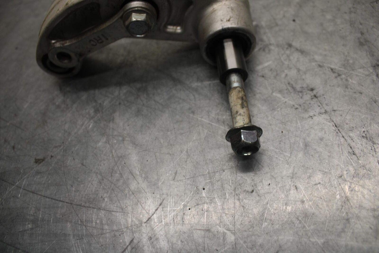 2015 Yamaha FJ09 REAR DOGBONE SHOCK LINKAGE LINK 1RC-2217A-00-00 BB41